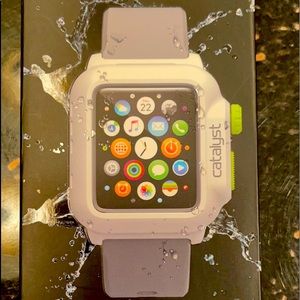 Apple Watch 44mm waterproof